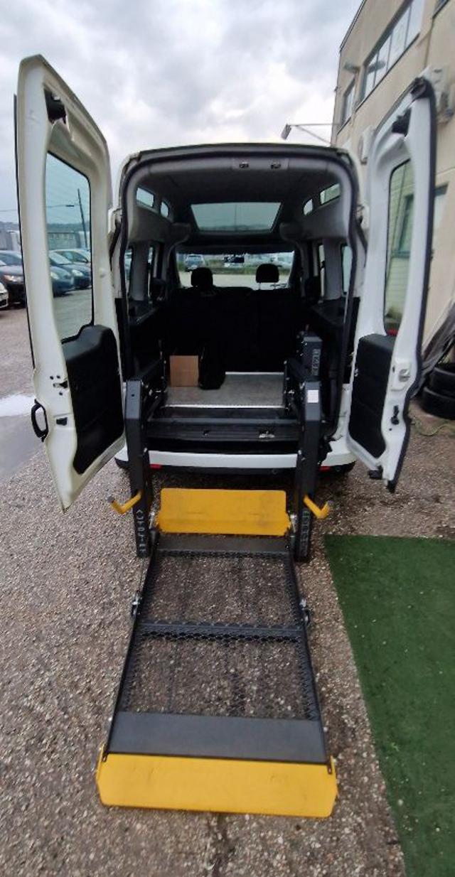 FIAT Doblo usata, con Autoradio