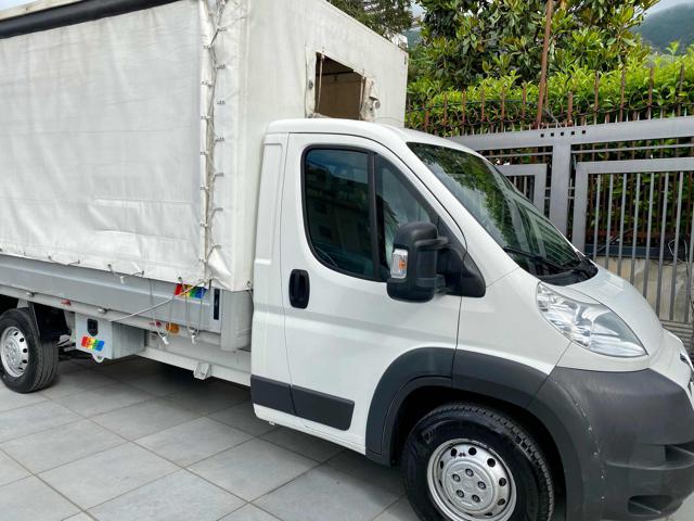 PEUGEOT Boxer usata, con Autoradio