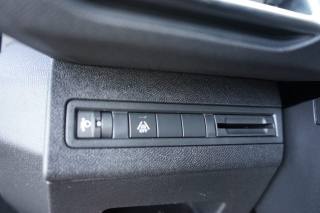 PEUGEOT 3008 usata, con Sensore di luce