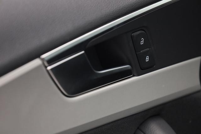 AUDI A5 usata, con Park Distance Control