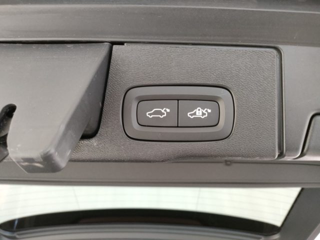 VOLVO XC60 usata, con Trazione integrale