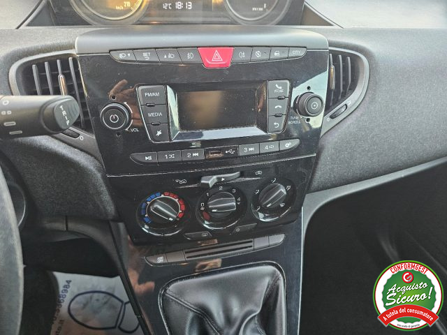 LANCIA Ypsilon usata, con Servosterzo