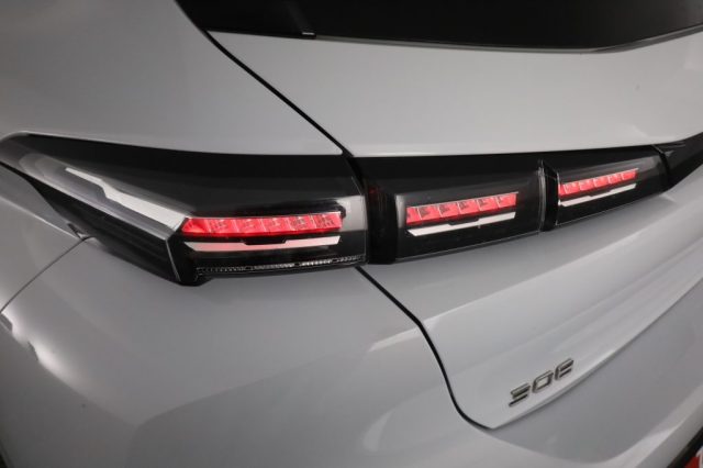 PEUGEOT 308 usata 9