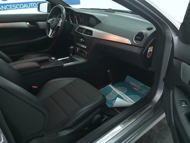 MERCEDES-BENZ C 220 usata 11