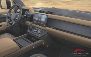 LAND ROVER Defender usata 9