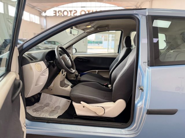 FIAT Punto usata, con Specchietti laterali elettrici