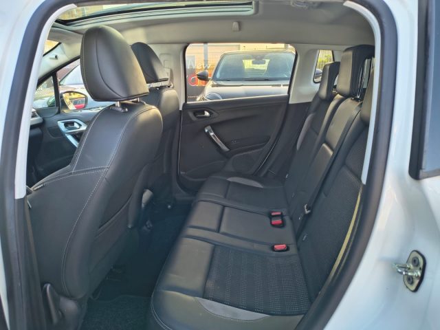 PEUGEOT 2008 usata, con Airbag Passeggero