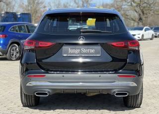 MERCEDES-BENZ GLA 220 usata, con Autoradio