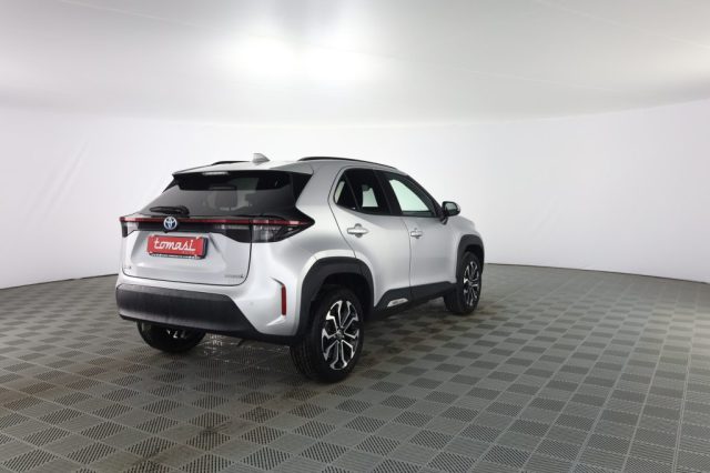 TOYOTA Yaris Cross usata 3