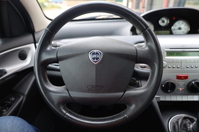 LANCIA Ypsilon usata 30