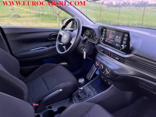 HYUNDAI Bayon usata, con Fari LED