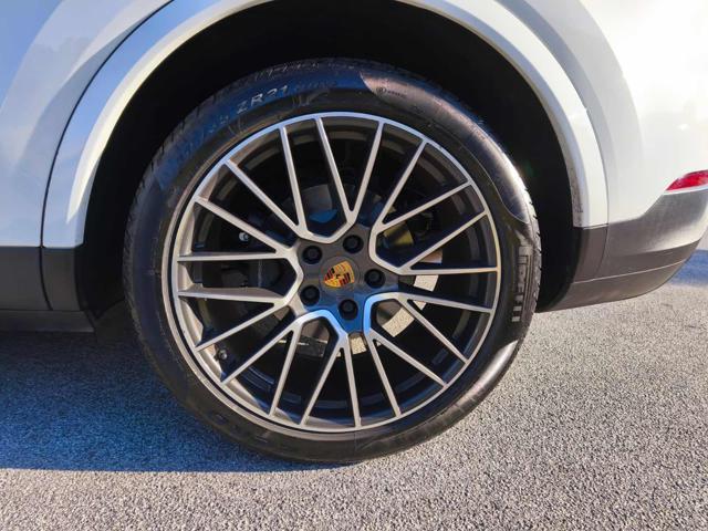 PORSCHE Cayenne usata, con Bluetooth