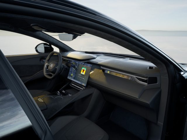 LOTUS Eletre usata, con Interni in pelle
