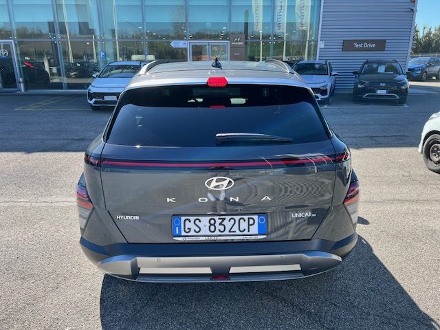 HYUNDAI Kona usata, con Alzacristalli elettrici