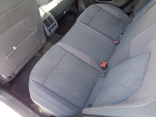 VOLKSWAGEN Golf usata, con Cruise Control