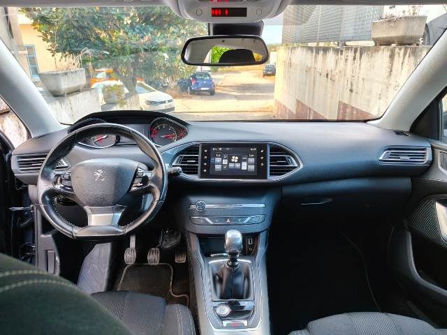 PEUGEOT 308 usata, con Airbag laterali