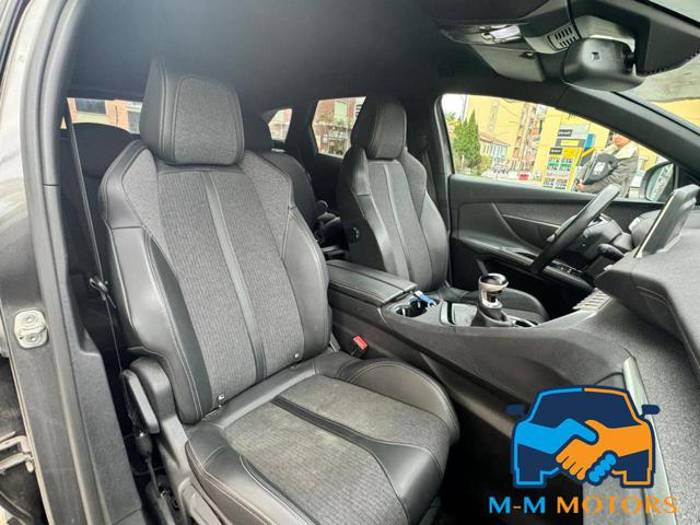 PEUGEOT 3008 usata, con Park Distance Control