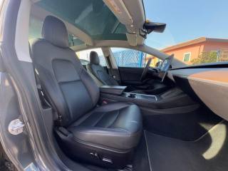TESLA Model 3 usata, con Fendinebbia