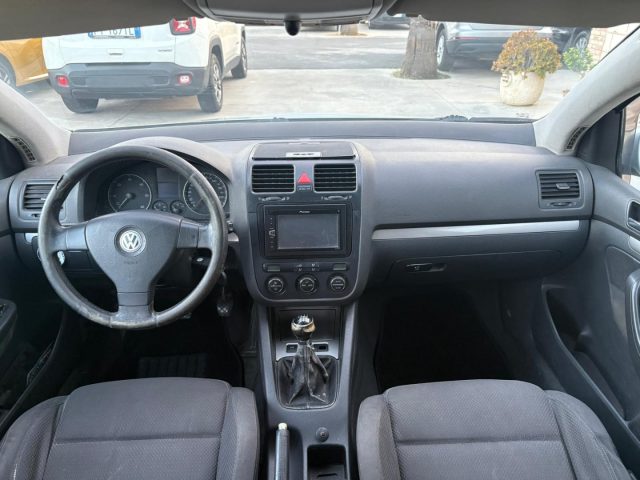 VOLKSWAGEN Golf usata, con Boardcomputer