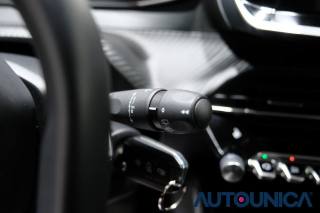 PEUGEOT 208 usata, con Autoradio digitale