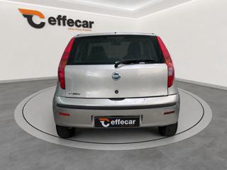 FIAT Punto usata, con Autoradio