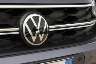 VOLKSWAGEN Taigo usata, con Fari full-led