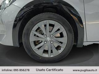 PEUGEOT 208 usata, con Sedile posteriore sdoppiato
