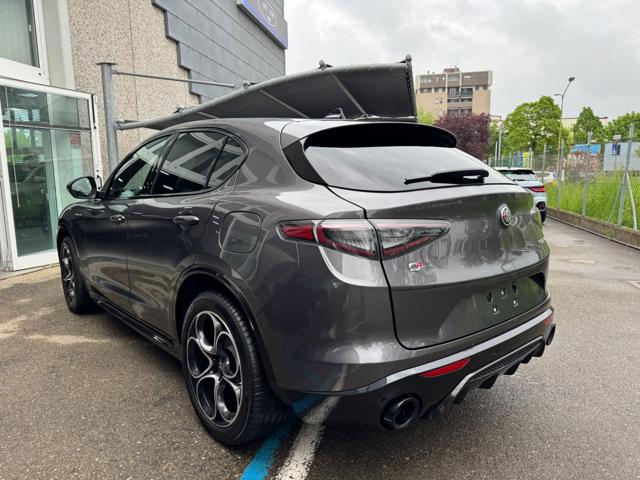 ALFA ROMEO Stelvio usata, con Alzacristalli elettrici