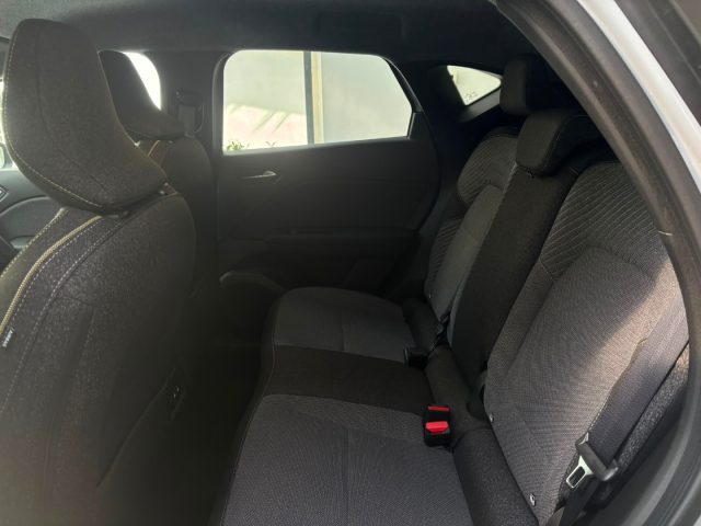 RENAULT Captur usata, con Airbag posteriore