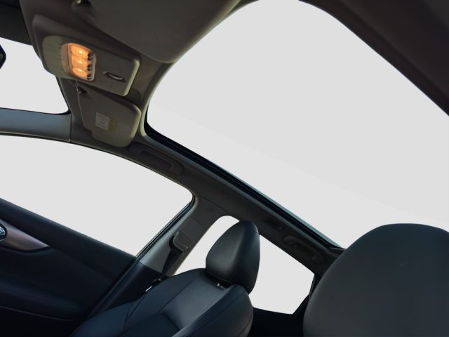 NISSAN Qashqai usata 12
