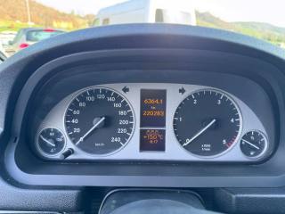 MERCEDES-BENZ B 180 usata, con Fendinebbia