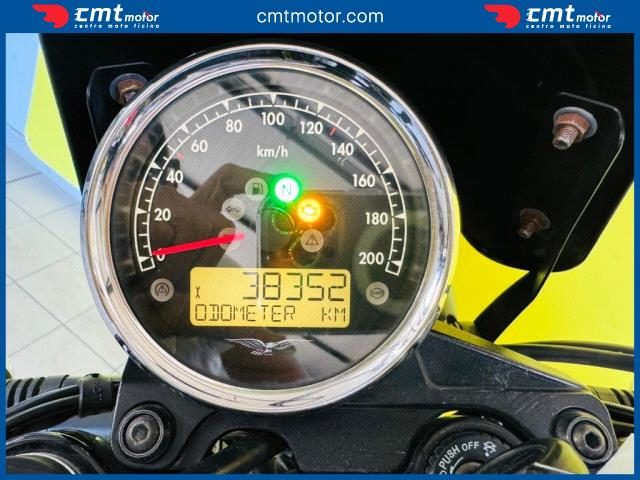 MOTO GUZZI V7 usata 4