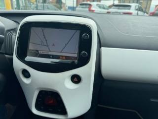 PEUGEOT 108 usata, con Sistema di navigazione