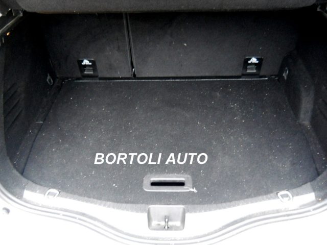 RENAULT Scenic usata, con Controllo automatico clima