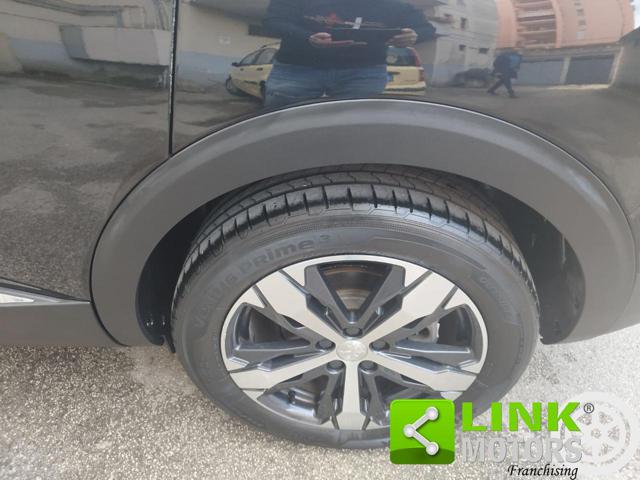 PEUGEOT 5008 usata, con Controllo trazione