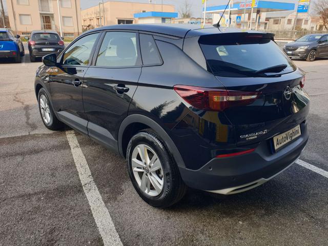 OPEL Grandland X usata, con Alzacristalli elettrici