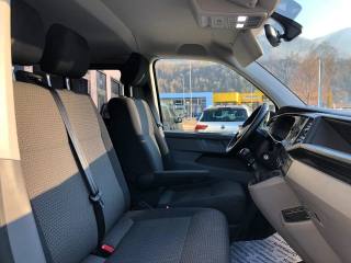 VOLKSWAGEN Caravelle usata, con Luce d