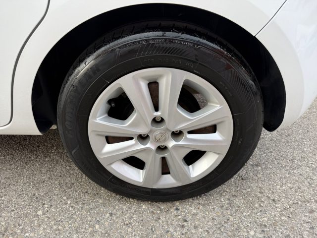 OPEL Corsa usata, con Specchietti laterali elettrici