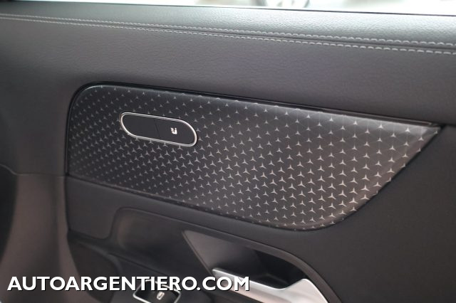 MERCEDES-BENZ GLA 180 usata, con Frenata d