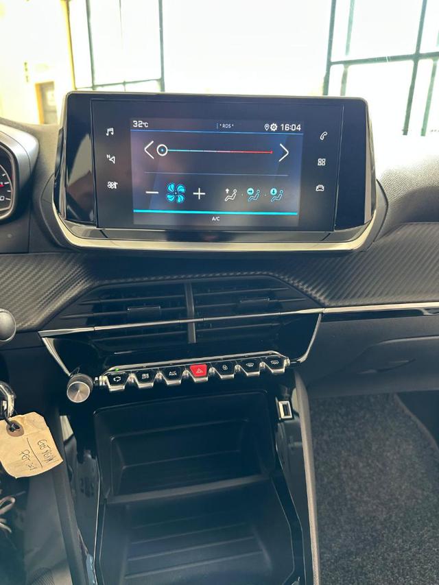 PEUGEOT 2008 usata 18