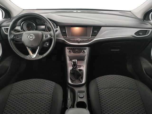 OPEL Astra usata, con Cruise Control