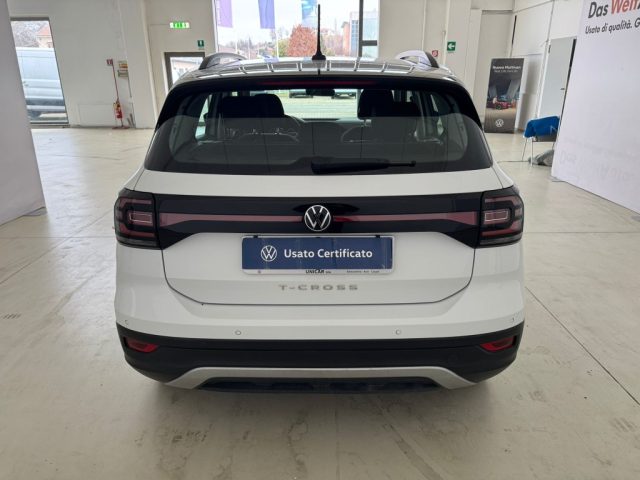 VOLKSWAGEN T-Cross usata, con Autoradio