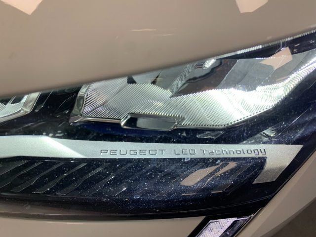 PEUGEOT 308 usata, con Sensore di pioggia