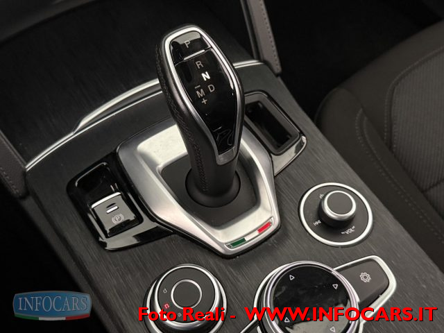 ALFA ROMEO Stelvio usata, con Sistema di navigazione