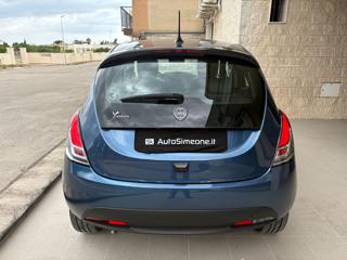 LANCIA Ypsilon usata, con Autoradio