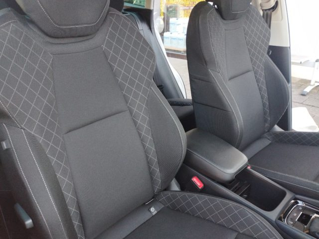 SKODA Karoq usata, con Cruise Control