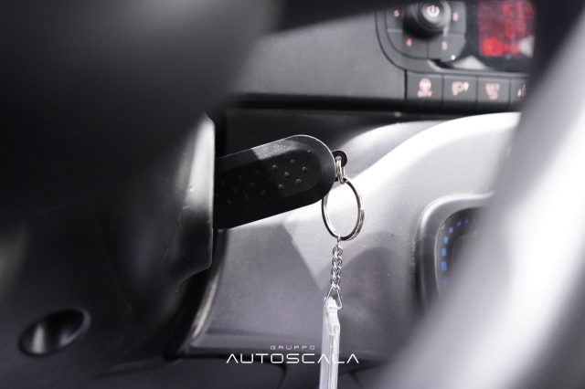 FIAT New Panda usata, con Volante multifunzione