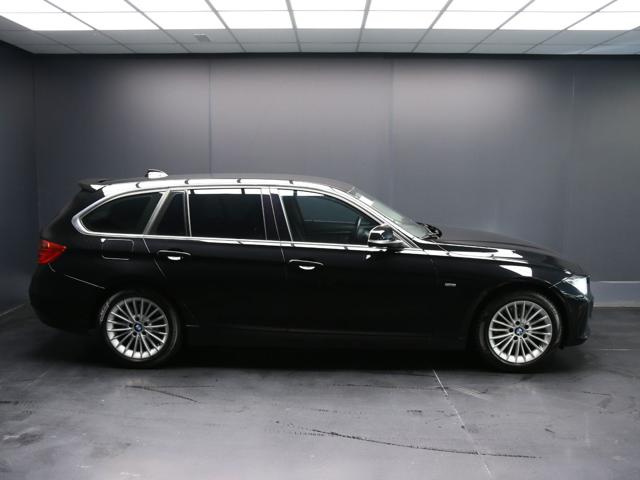 BMW 330 usata, con Autoradio