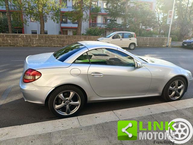 MERCEDES-BENZ SLK 200 usata, con Android Auto