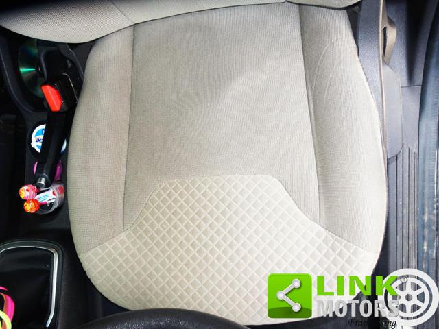 FORD Tourneo Courier usata, con Controllo automatico clima